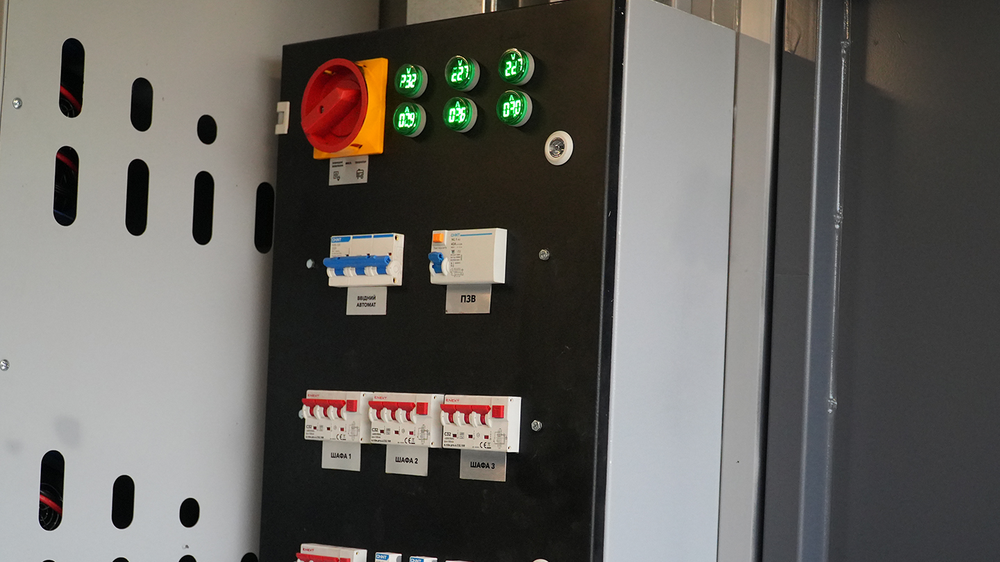 Мобільна майстерня Locker фото 7