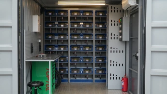 Фото-1 6S battery charging workshop